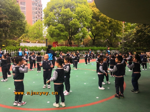 BB}4[6W09G7AUJYOH`W_~QK.jpg