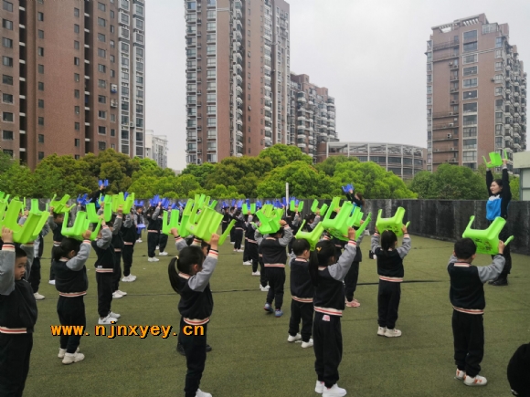 ZVX$C738V3`6[4TU3@433`D.jpg